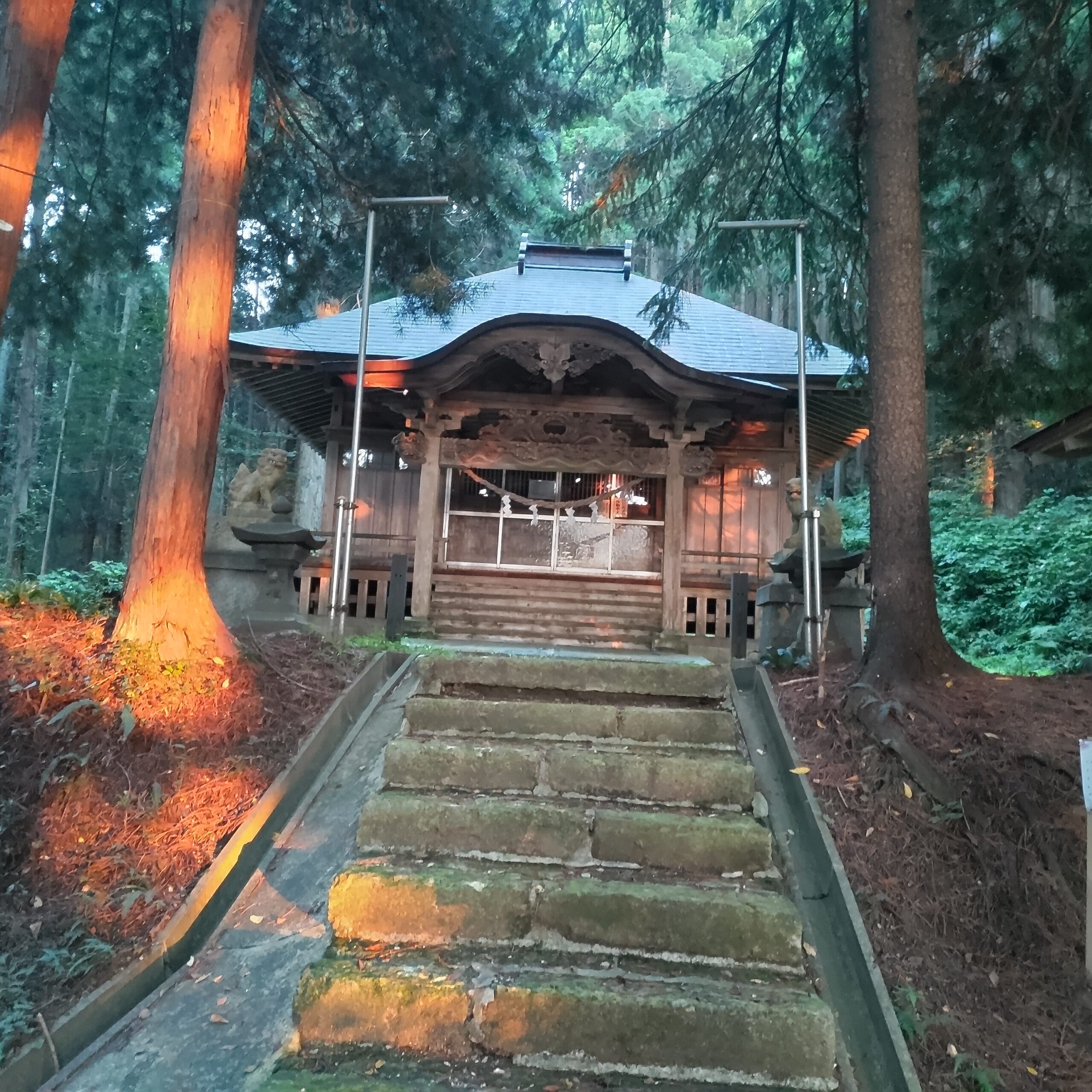 銀杏山神社で来年の大漁祈願